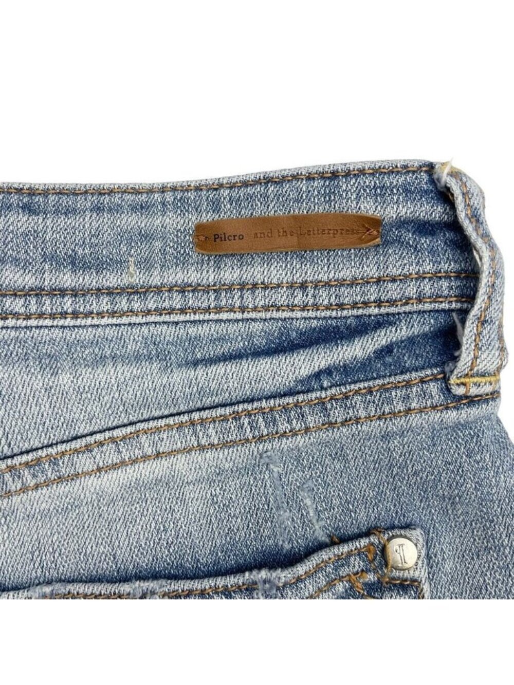 ANTHROPOLOGIE Pilcro and the Letterpress Hyphen Size 25 Mid Length Jean Shorts - Picture 5 of 6